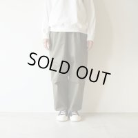 [Lady's] STILL BY HAND WM - KNEE TUCK PANTS Olive