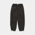 STILL BY HAND - POLYESTER KNEE TUCK PANTS [PT04242] Charcoal