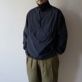 [size48のみ]STILL BY HAND - NYLON PULLOVER JACKET Black