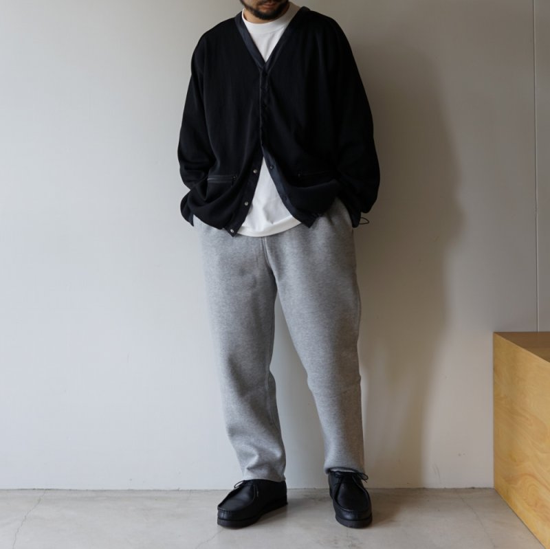 model 175cm 75kg / size L 着用