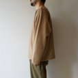 model 175cm 75kg / size L 着用