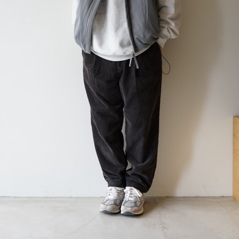 model 175cm 75kg / size 48 着用