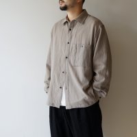 【size 48のみ】STILL BY HAND - WOOL SQUARE SHIRTS Taupe