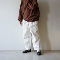 [Lady's] STILL BY HAND WM - KNEE TUCK PANTS Ecru