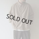 [size48のみ] STILL BY HAND - STAND COLLAR ANORAK Beige