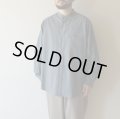 STILL BY HAND - Linen mixed band collar shirt / Blue Grey