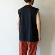 model 175cm 75kg / size L 着用