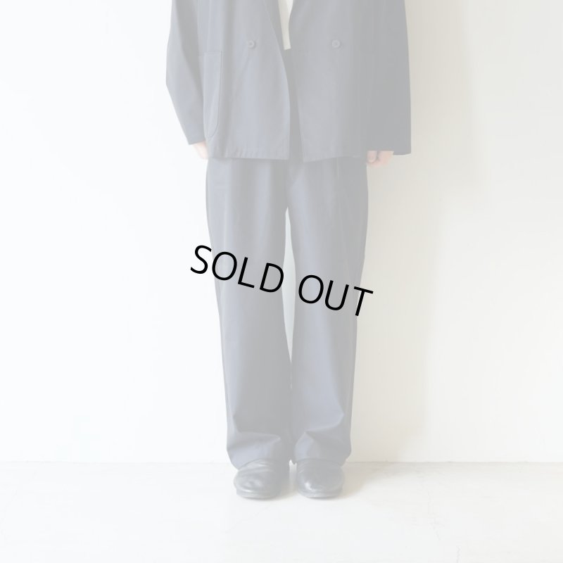 model 175cm 75kg / size 48 着用