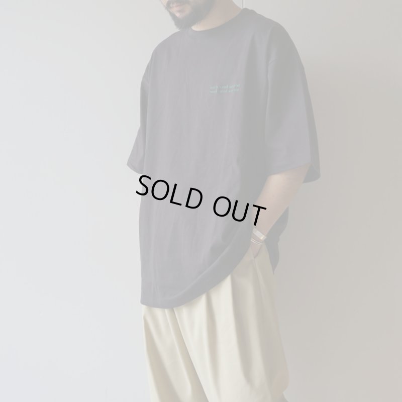 model 175cm 75kg / size L 着用