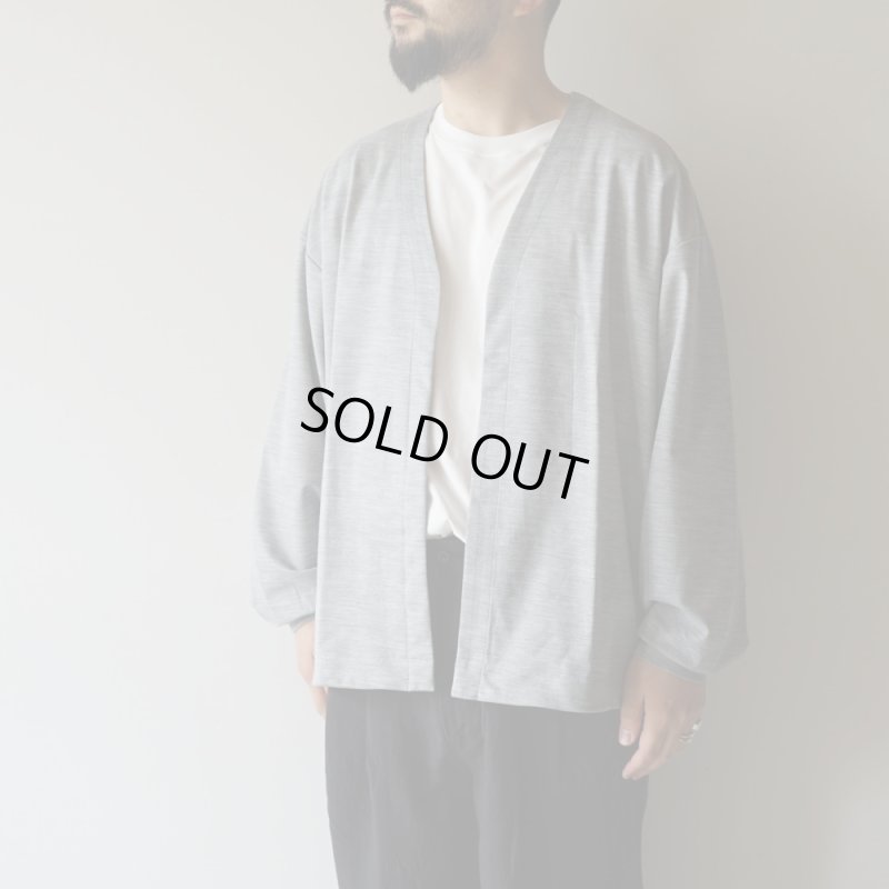 STILL BY HAND - Buttonless cardigan [CS09252] / Grey