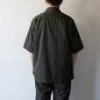 STILL BY HAND - Nylon open collar shirt [SH02252] / Dark Olive