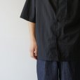 STILL BY HAND - Nylon open collar shirt [SH02252] / Ink Black