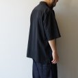 STILL BY HAND - Nylon open collar shirt [SH02252] / Ink Black