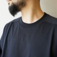 STILL BY HAND - High twist short sleeve [CS08252] / Black Navy