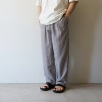 STILL BY HAND - Draped training pants / Greige