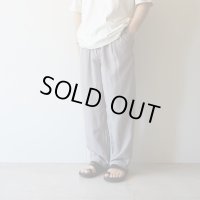 ●20%OFF●[size48のみ] STILL BY HAND - Draped training pants / Greige