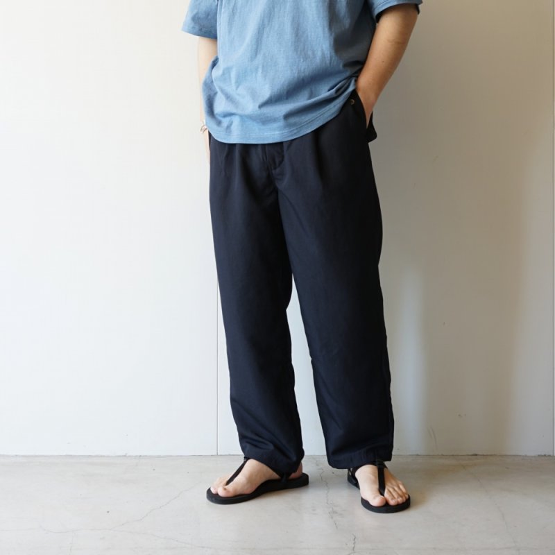 STILL BY HAND - Draped training pants [PT03252] / Dark Navy