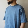 STILL BY HAND - Nepped crewneck t-shirt [CS07252] / Smoke blue