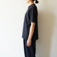 【women's】 STILL BY HAND WM - Dry touch Crewneck T-shirt [CS01252WM] / Black Navy