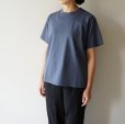 【women's】 STILL BY HAND WM - Crewneck T-shirt [CS01251WM] / Slate Blue