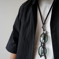 【unisex】STILL BY HAND - Glasses holder / Black
