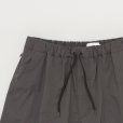 STILL BY HAND - Nylon easy shorts [PT02252] / Charcoal Brown