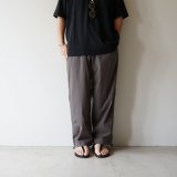 STILL BY HAND - Nylon easy wide pants / Charcoal Brown