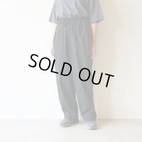 ●20%OFF●[size44のみ] STILL BY HAND - Nylon easy wide pants / Black