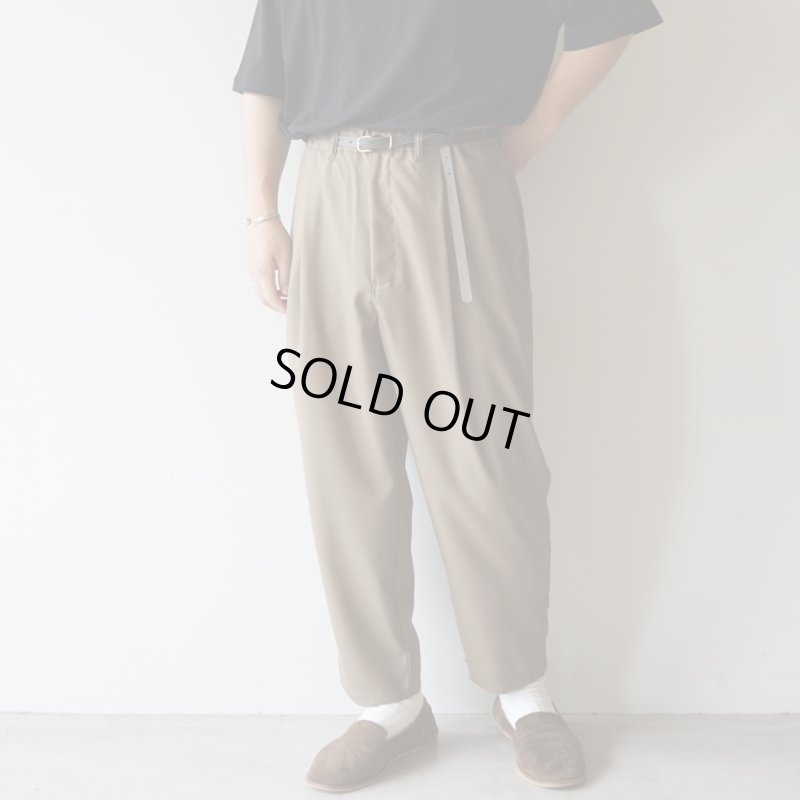 model 175cm 75kg / size 48 着用