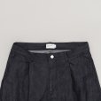 STILL BY HAND WM - Deep tuck wide denim pants / Navy