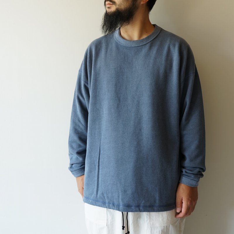 model 175cm 75kg / size XL 着用