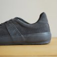 STILL BY HAND×REPRODUCTION OF FOUND - German military trainer [GD08253] / Charcoal