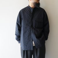 STILL BY HAND - Band collar padded shirt / Ink Black