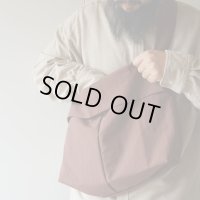 【unisex】STILL BY HAND - Padded crossbody bag / Marron