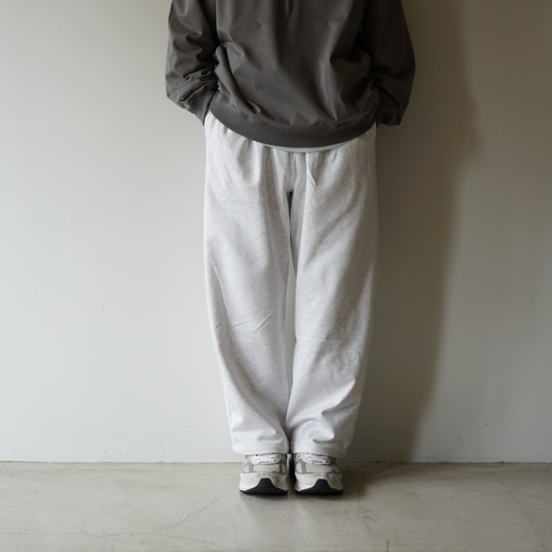 model 175cm 75kg / size 48 着用