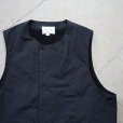 STILL BY HAND - Crewneck boa vest [VE01254] / Black