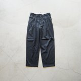 STILL BY HAND - Washable wool 2-tuck pants / Charcoal