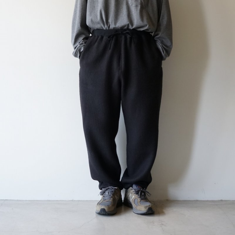model 175cm 75kg / size L 着用