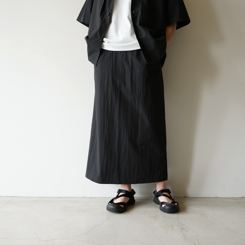 【women's】 STILL BY HAND WM - Cotton/Nylon easy skirt / Black