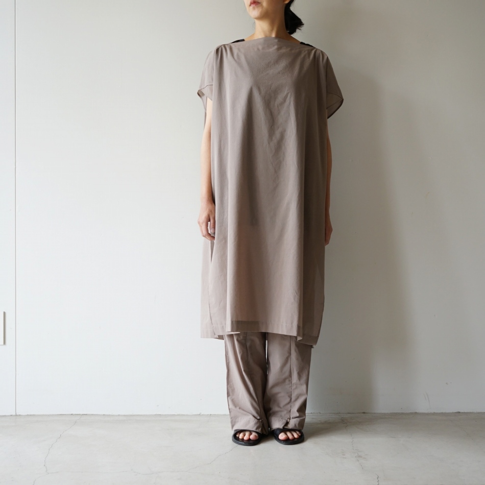 【women's】 ironari - Box 1p [I-25700B] / Beige