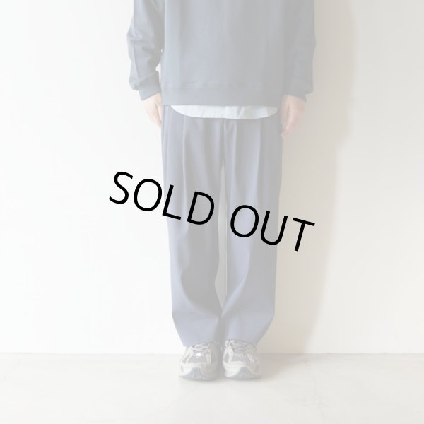 model 175cm 75kg / size L 着用