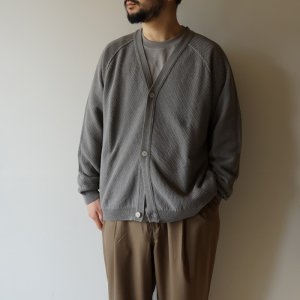 画像: STILL BY HAND - Crispy cardigan / Greige