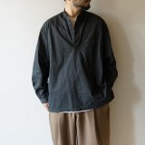 画像: STILL BY HAND - Garment dye over shirt / Green Charcoal