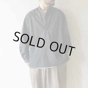 画像: [size46のみ] STILL BY HAND - Garment dye over shirt / Green Charcoal