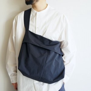 画像: STILL BY HAND - Crossbody bag / Navy