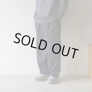 画像: [size46のみ] STILL BY HAND - Airy wide pants / Ink Black