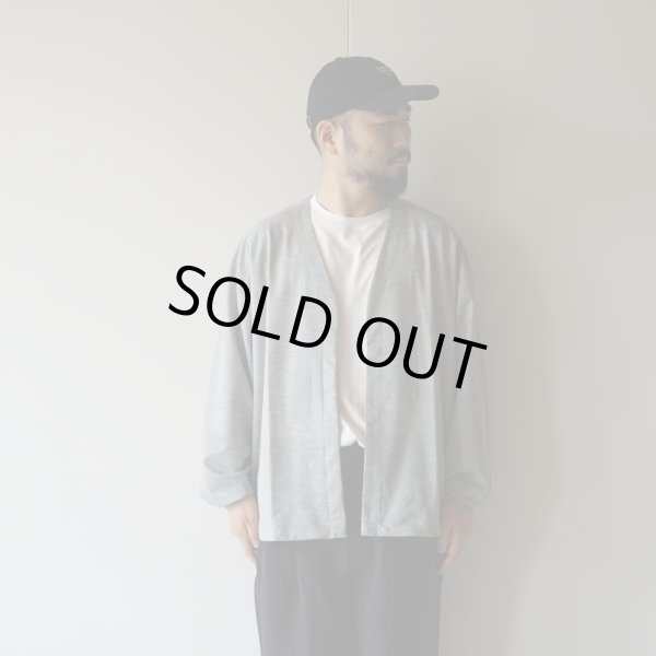 STILL BY HAND - Buttonless cardigan [CS09252] / Grey