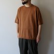 STILL BY HAND - Knitted t-shirt [KN01252] / Brick