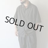 画像: [size46のみ] STILL BY HAND - Nylon open collar shirt / Dark Olive