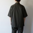 STILL BY HAND - Nylon open collar shirt [SH02252] / Dark Olive